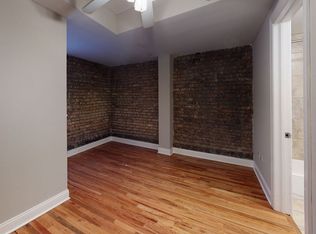 660 W. Barry, Chicago, IL 60657