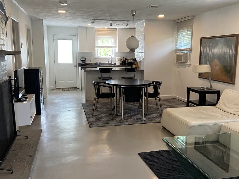 101 Briarwood Ave #A — Photo 11