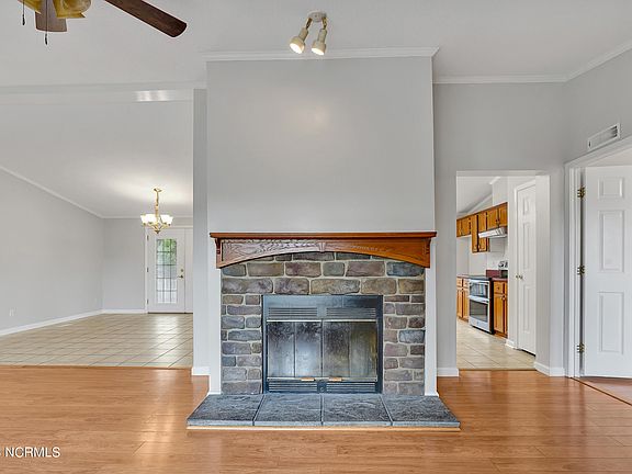 4th image of 4839 Coastal Drive SE