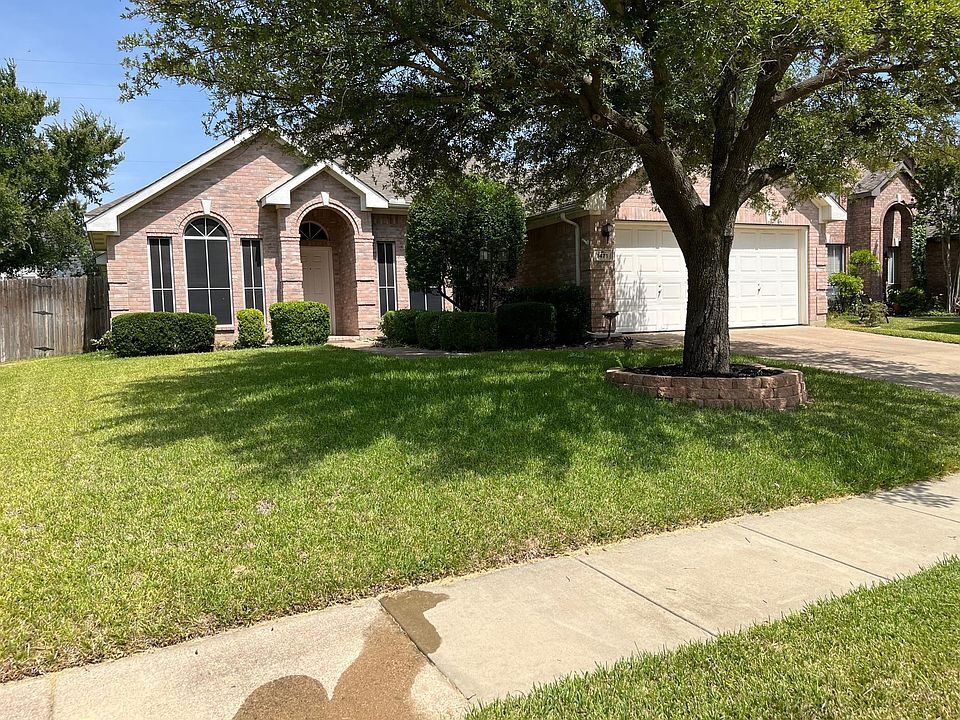 1st image of 1471 Applewood Dr