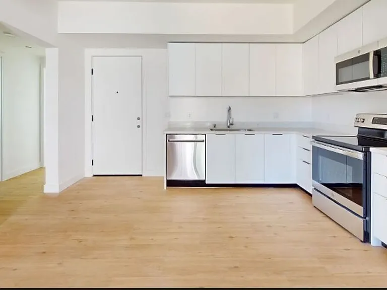 339 S Oxford Ave #202 — Photo 7
