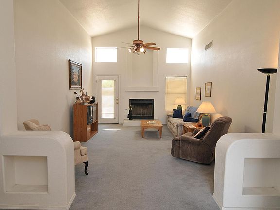 3rd image of 6733 W Nueva Vista Dr