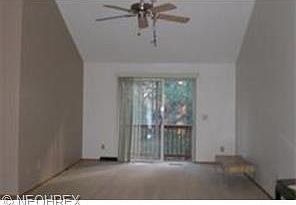 5th image of 321 Greenbriar Ct #321