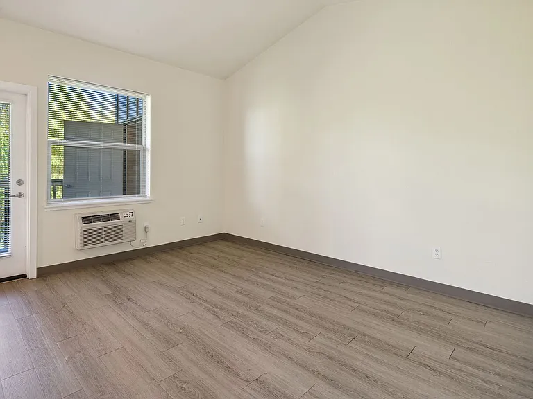Mist Wood Apartments — Photo 11