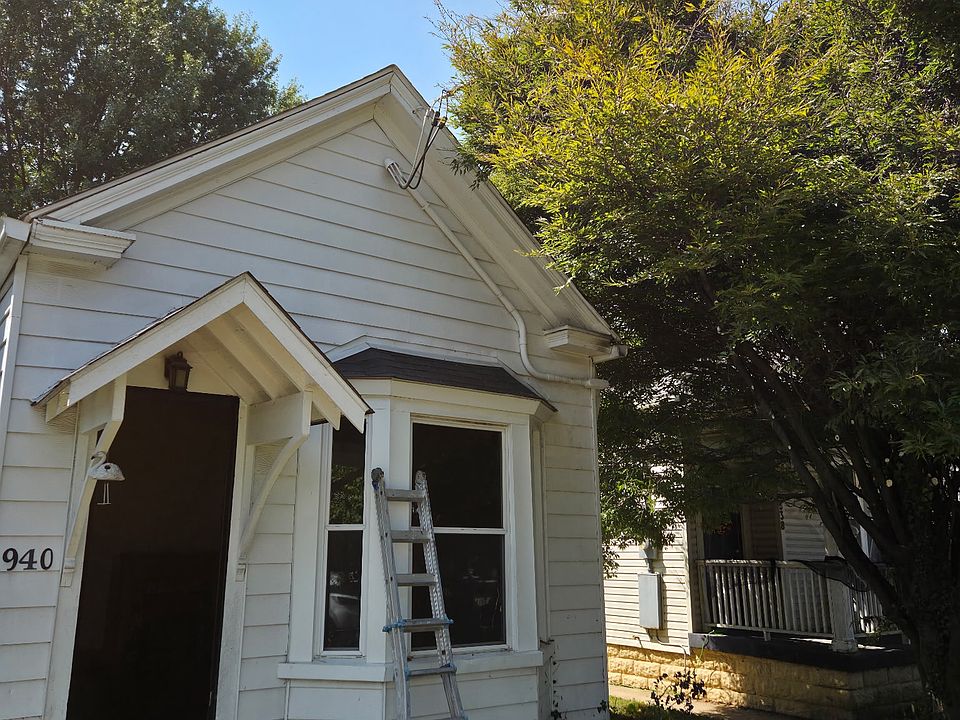 1st image of 940 Mulberry St