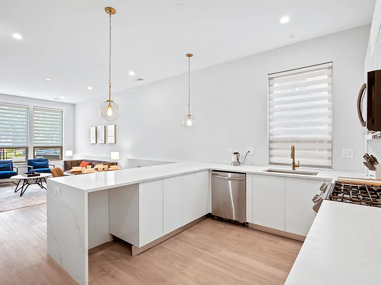 4931 N Kimball Ave #1N — Photo 12