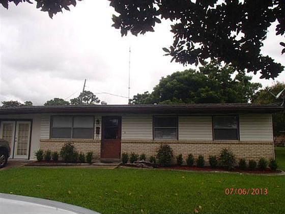 1st image of 502 E Forest Lawn Dr