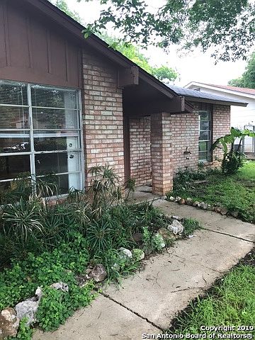 1st image of 5527 Brookhill St