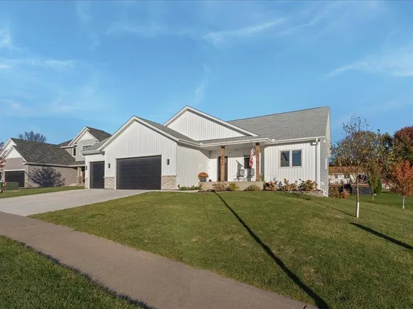 4940 River Oaks Rd, Rockford, MN 55373