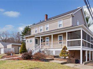 124 George Waterman Rd, Johnston, RI 02919