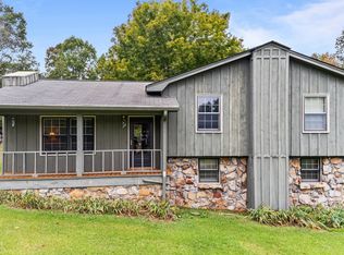 8 Little Big Rd SE, Lindale, GA 30147