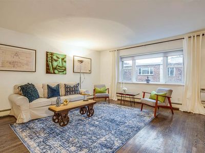562 1st St #2, Hoboken, NJ, 07030