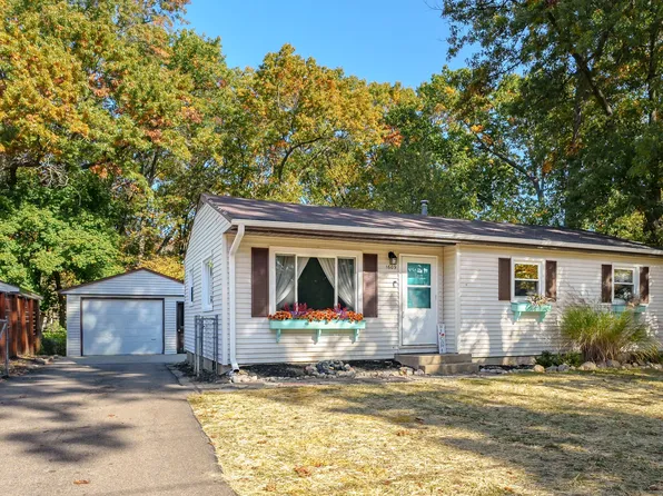 1609 Jonathon Dr, Portage, MI 49002