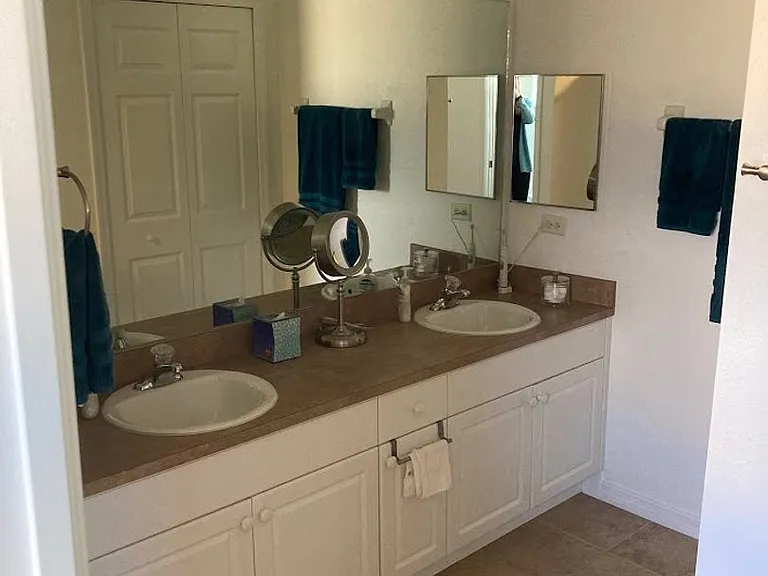 818 SW 8th Pl — Photo 13
