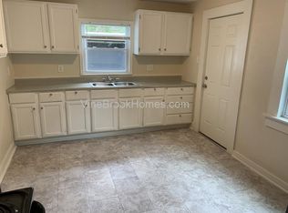 7111 Wayne Ave, Kansas City, MO 64131