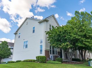 1150 Kilbery Ln, North Aurora, IL 60542