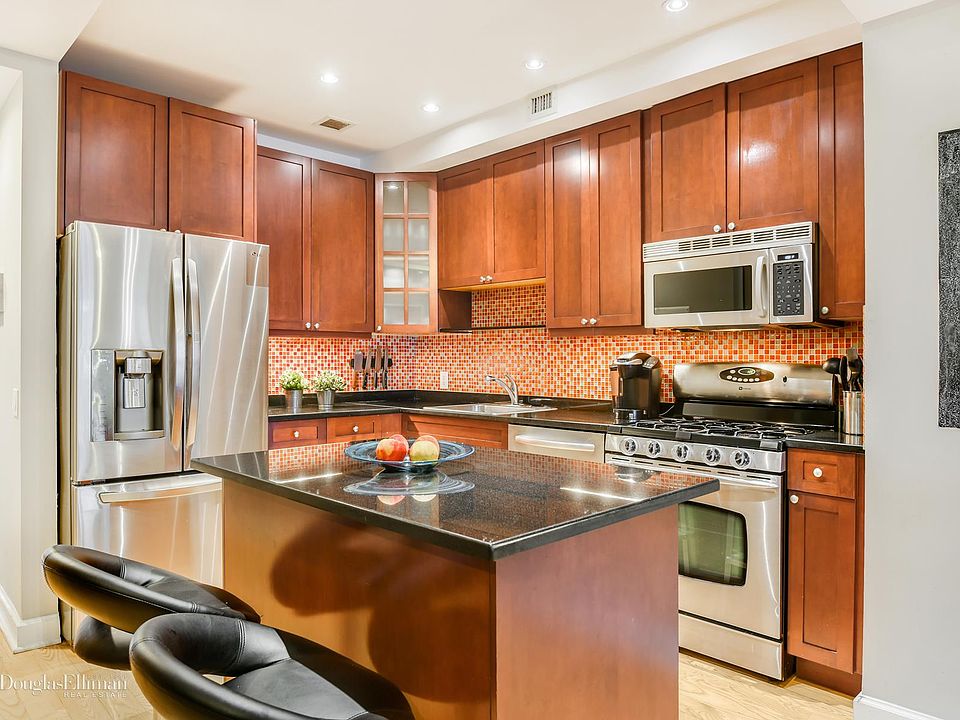 1st image of 306 2nd St APT 4B
