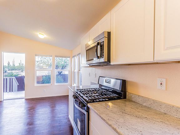 5th image of 11170 N Coyote Ln
