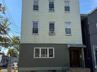 382 Walnut St #3, Newark City, NJ 07105