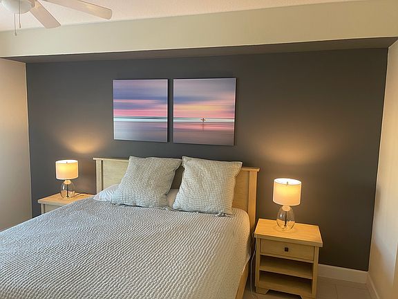4th image of 250 NE 3rd Ave #1413