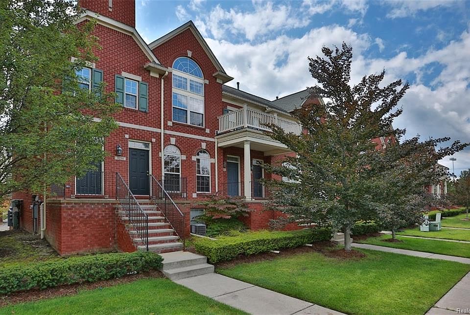 1st image of 3242 Camden Dr #1