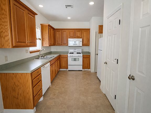 4th image of 508 E Grant Ave #B