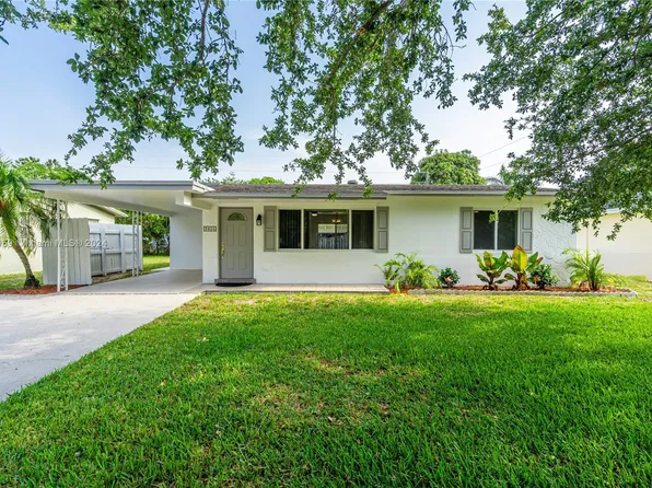 9405 SW 53rd St, Cooper City, FL 33328