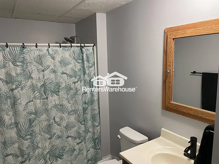 650 Willow St — Photo 16