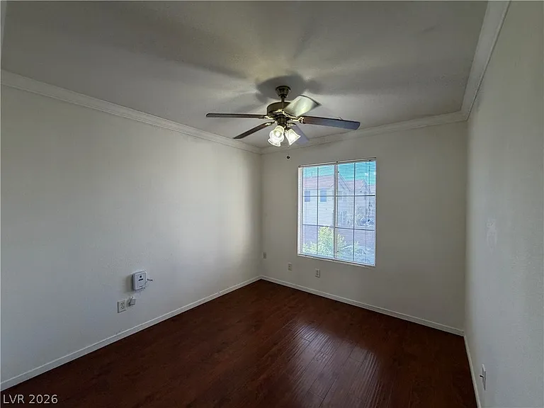 10115 Capistrello Ave — Photo 19
