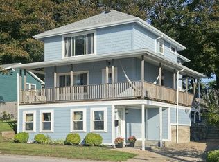 22 Edgewater Rd, Hull, MA 02045