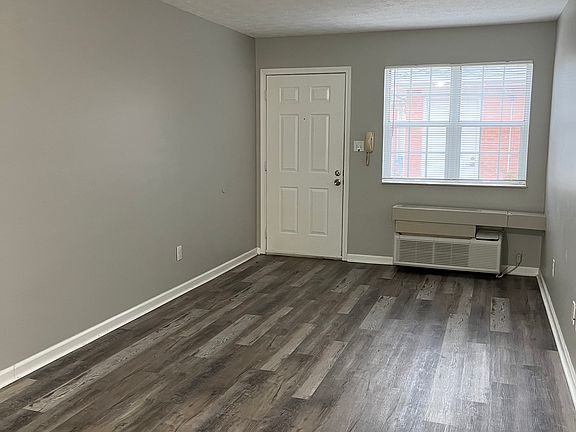 5th image of 2244 Salvador St #1