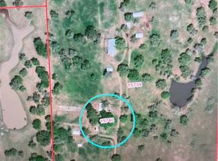 1676 Morris Community Rd, Yoakum, TX 77995