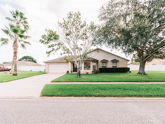 2nd image of 14927 Prairie Rose Ct