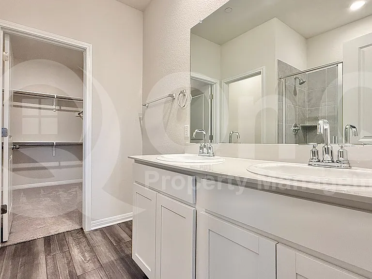 1850 Settlers Glen Dr #104 — Photo 17