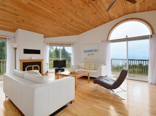 74 Road 6101, Roberta, NS B0E 2K0
