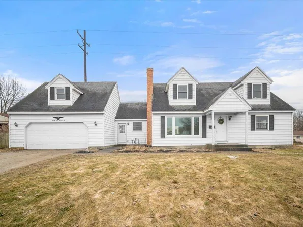 2122 34th St SW, Wyoming, MI 49519