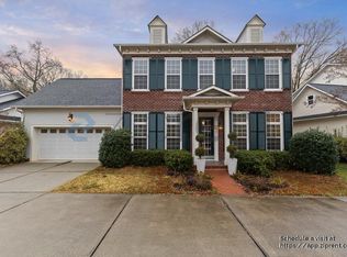1025 N Sharon Amity Rd, Charlotte, NC 28211