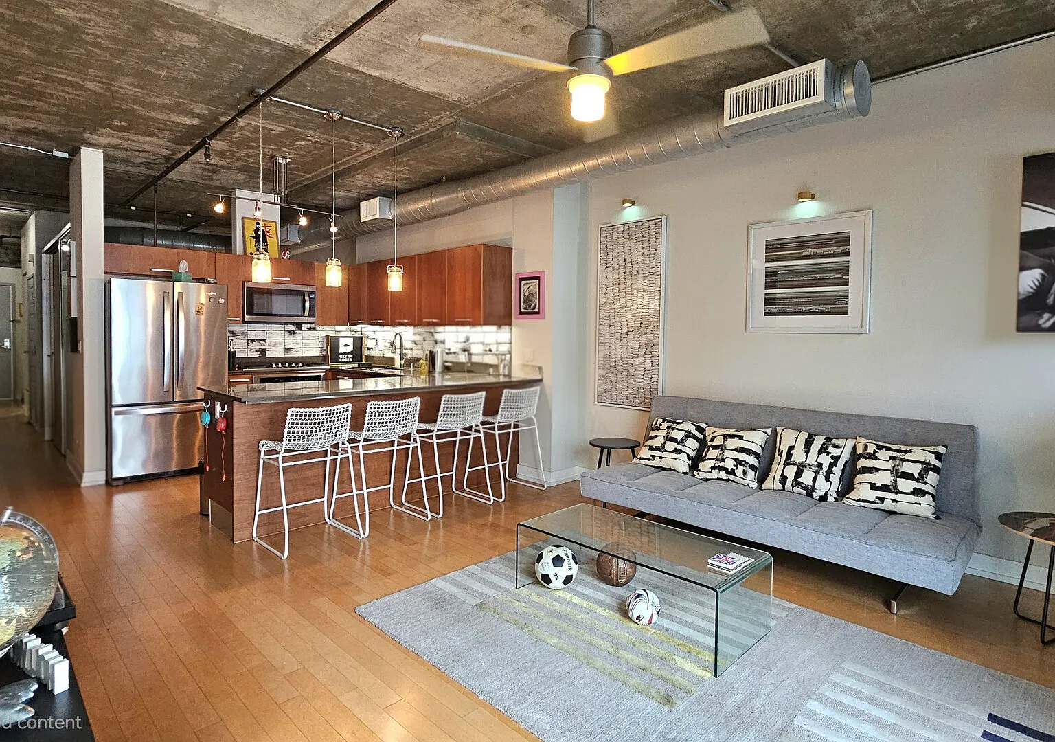 DTLA condo — Photo 1