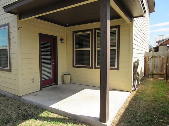 4th image of 510 Mueller St Lot 9