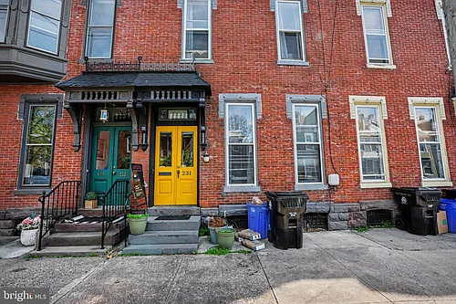 231 Boas St Photo 1