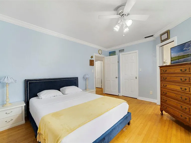 515 Florida St — Photo 28