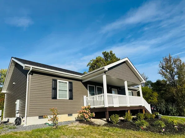 175 Lillians Way, White Sulphur Springs, WV 24986