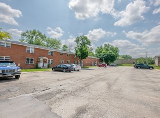2032 Westgate Dr UNIT 8, Pekin, IL 61554