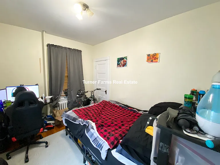 12 Oswald St #2A — Photo 21