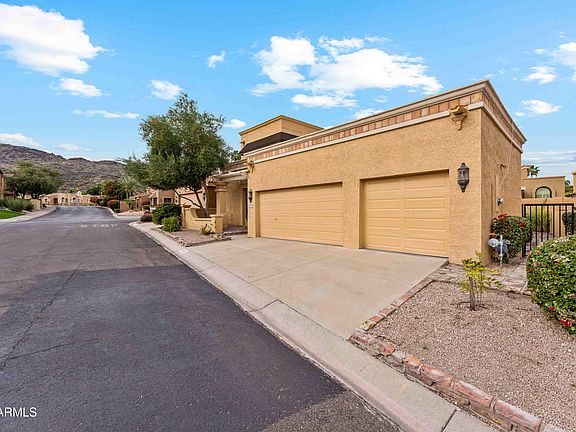 2nd image of 1024 E SAHUARO Drive