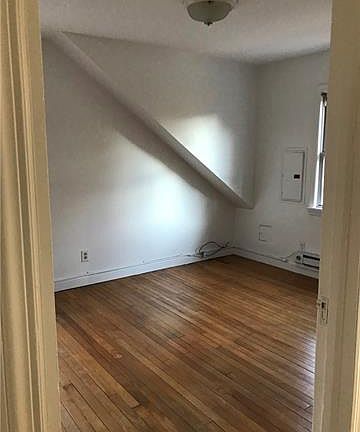 5th image of 51 Locust Dr #2