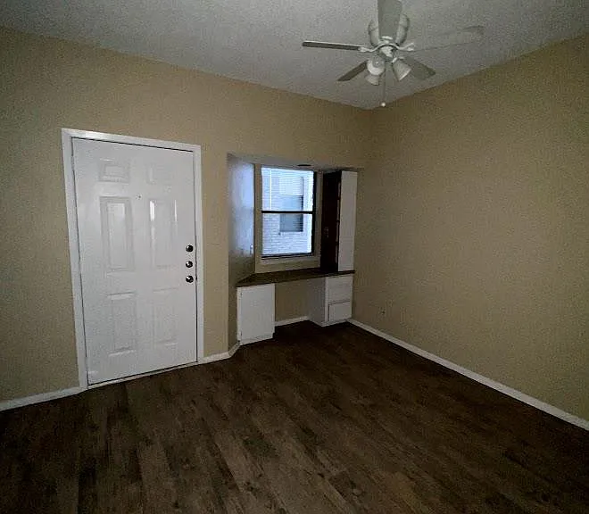 3316 Guadalupe St #212 — Photo 6