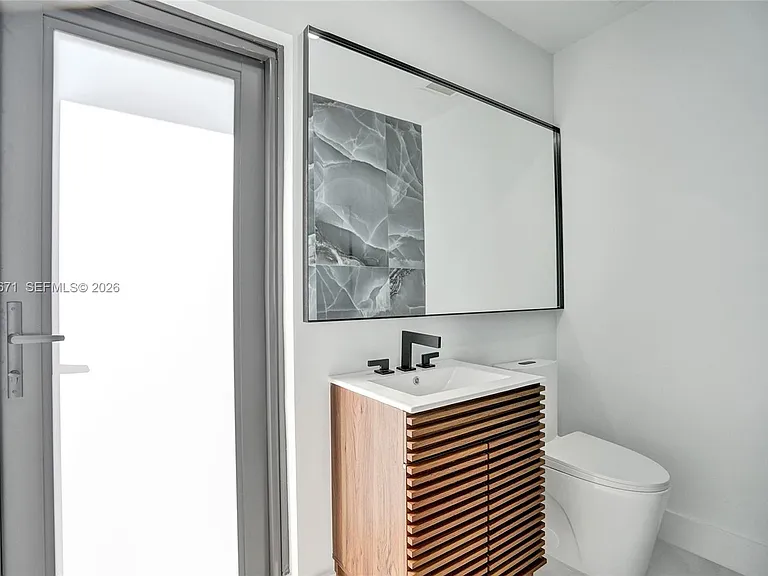 3010 NE 46th St — Photo 35
