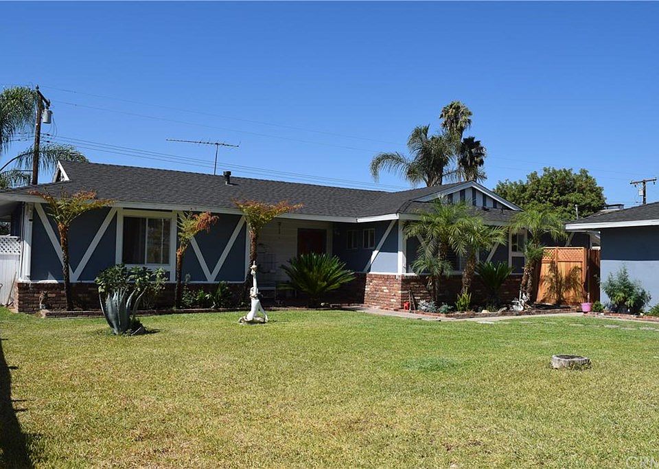 1st image of 1326 Val Vista St