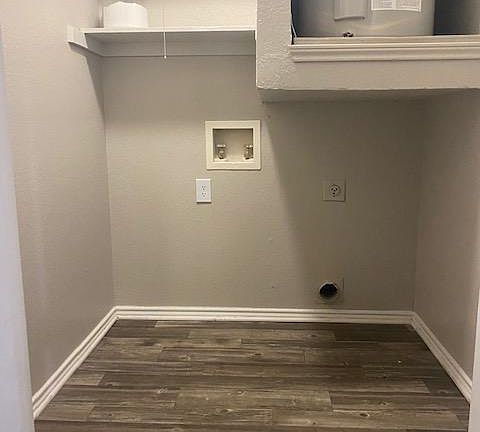 3rd image of 1101 Amherst Dr #3032